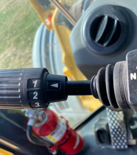 2011 John Deere 844K wheel loader