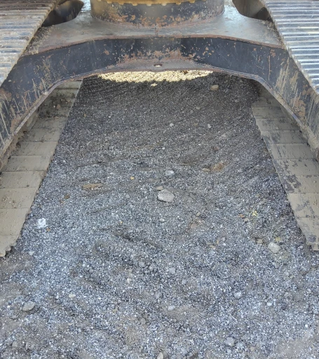 2011 JCB JS220LC Excavator