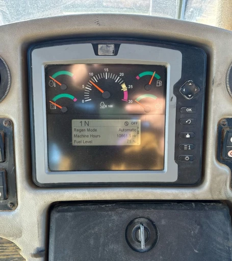 2011 Caterpillar D6T XL dozer