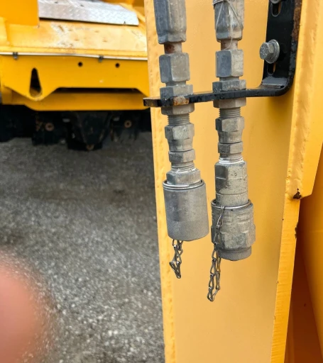2010 Pettibone 944 telehandler