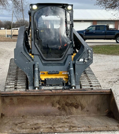 2019 John Deere 333G  tracked skid steer loader