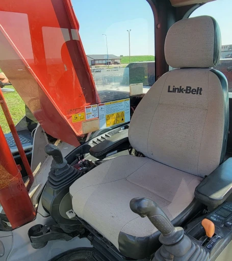 2013 Link-Belt 250X3 LF long reach excavator