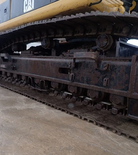 2011 Caterpillar 345D L excavator
