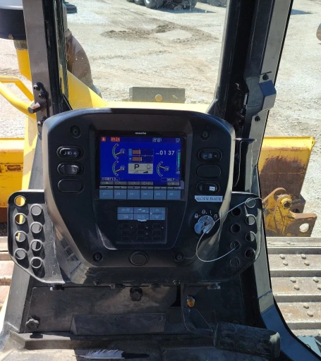 2020 Komatsu D39PX-24 dozer