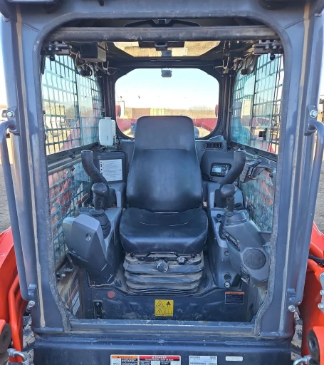 2022 Kubota SVL97-2 tracked skid steer loader