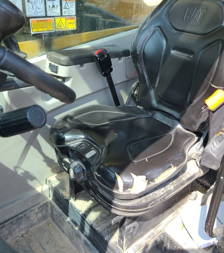 2017 Caterpillar TL1255D telehandler