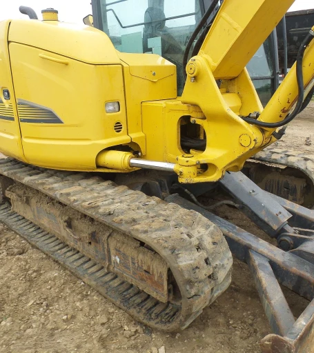 2016 Kobelco SK85CS-3 excavator