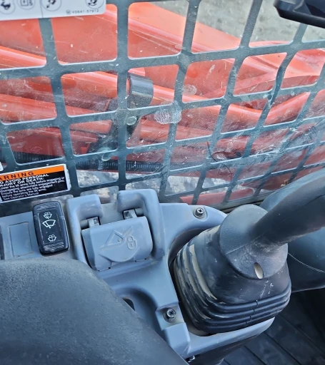 2022 Kubota SVL97-2 tracked skid steer loader