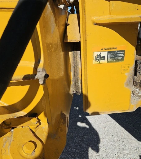2000 John Deere 400C haul truck