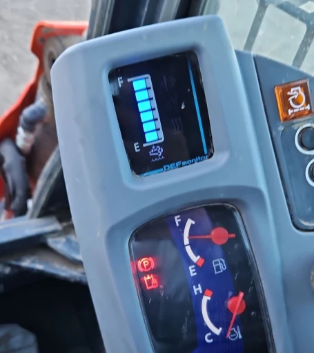 2022 Kubota SVL97-2 tracked skid steer loader