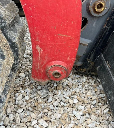 2020 Takeuchi TL12R2 tracked skid steer loader