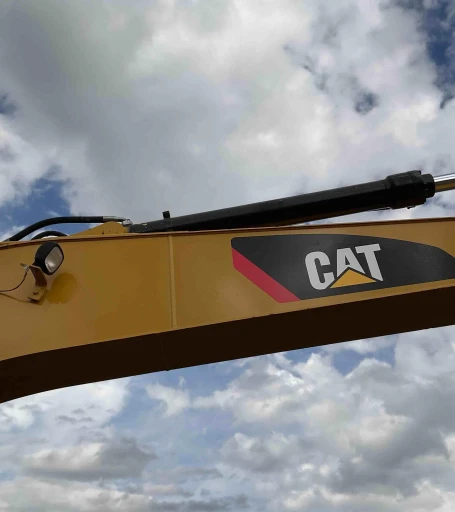 2017 Caterpillar 320FL Excavator