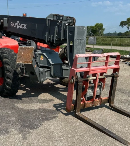 2018 Skyjack SJ1056 TH telehandler