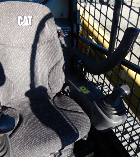 2019 Caterpillar 289D tracked skid steer loader