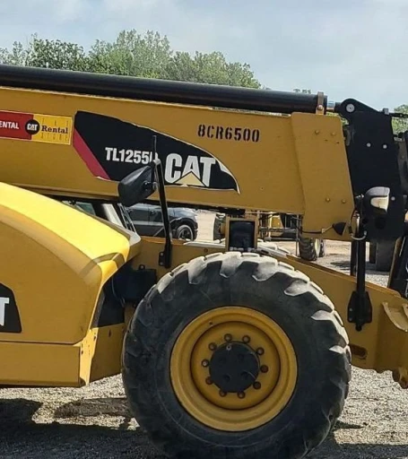 2017 Caterpillar TL1255D telehandler