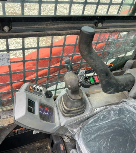 2019 Kubota SVL95-2S tracked skid steer loader