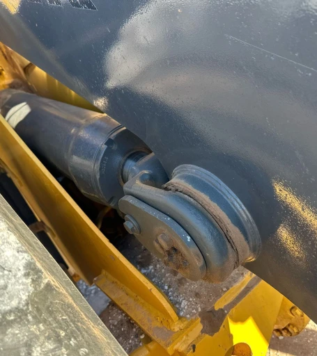 2012 John Deere 744K wheel loader