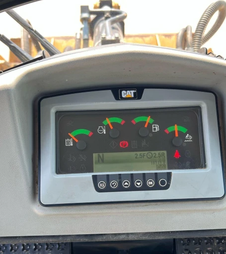 2016 Caterpillar 963K track loader