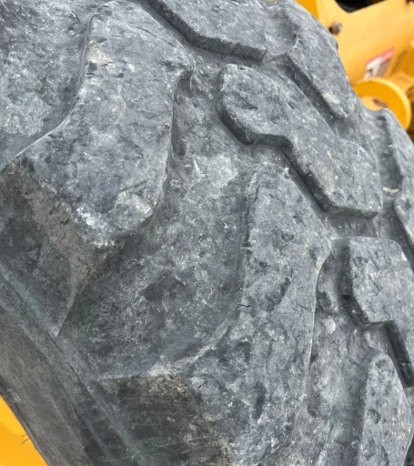 2016 John Deere 324K wheel loader