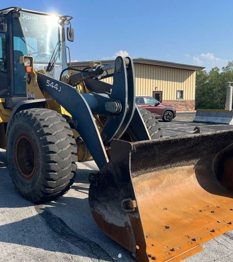 2005 John Deere 544J wheel loader