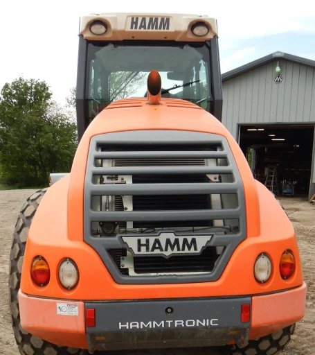2016 Hamm H11I vibratory roller