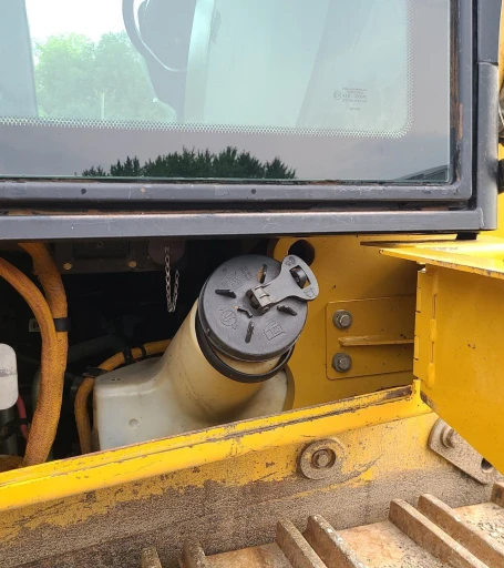 2008 Caterpillar 963D track loader
