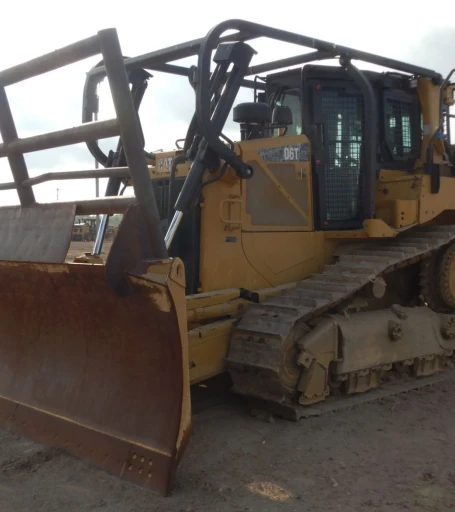 2016 Caterpillar D6T XL dozer