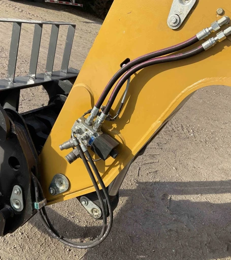 2012 Caterpillar TH406 4x4x4 Telehandler