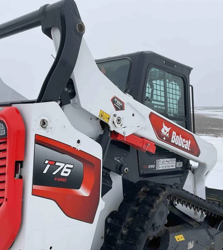 Bobcat T76 R-Series Compact Track Loader