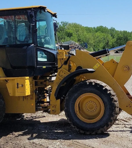 2016 Caterpillar 926M wheel loader