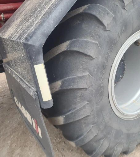 2014 Case IH Titan 4530 Dry Fertilizer Applicator