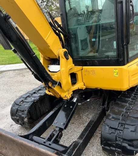 2018 Caterpillar 305.5E2 Mini Excavator