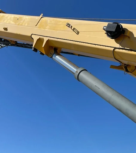 2007 Grove RT875E crane