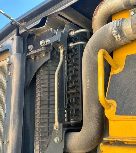 2013 John Deere 772G motor grader