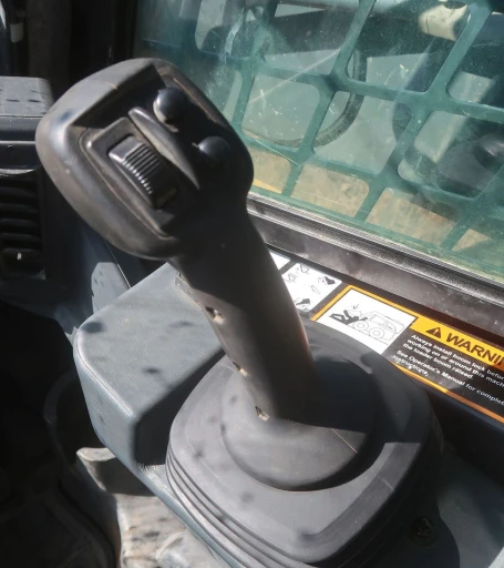 2021 John Deere 331G tracked skid steer loader