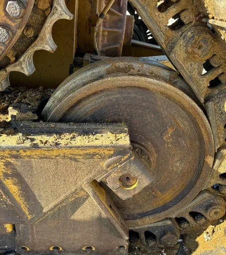 2011 Caterpillar D6T XL dozer