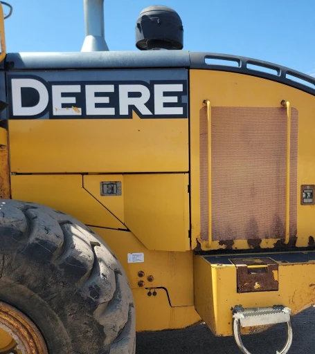 2012 John Deere 744K wheel loader