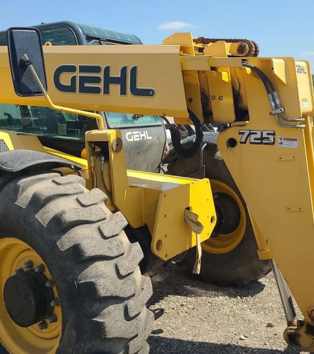 2018 Gehl DL1240 telehandler