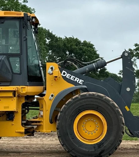 2022 John Deere 544 P-Tier wheel loader