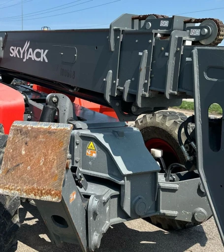 2018 Skyjack SJ1056 TH telehandler