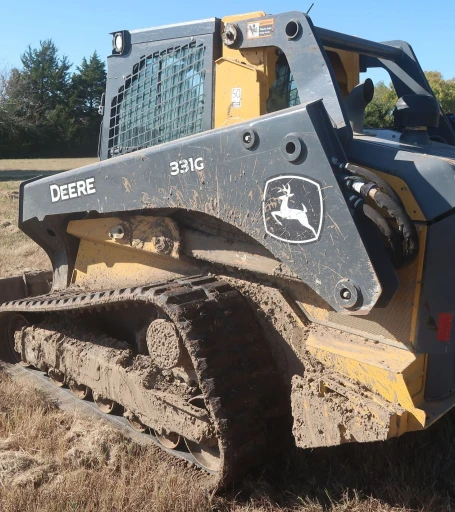 2021 John Deere 331G tracked skid steer loader