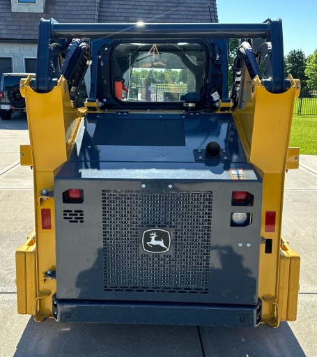 2023 John Deere 317G tracked skid steer loader