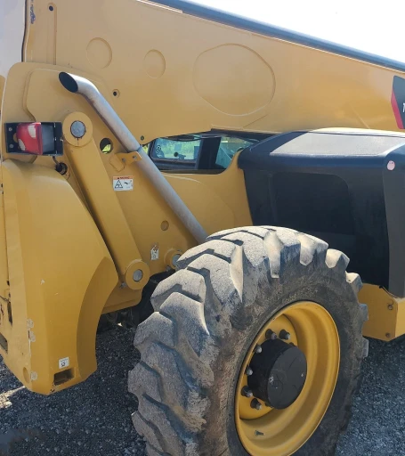 2018 Caterpillar TL1255D telehandler