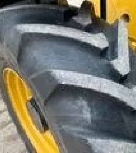 2019 Caterpillar TH408D 4x4x4 Handler
