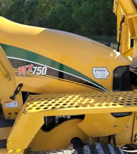 2017 Vermeer RTX750 trencher