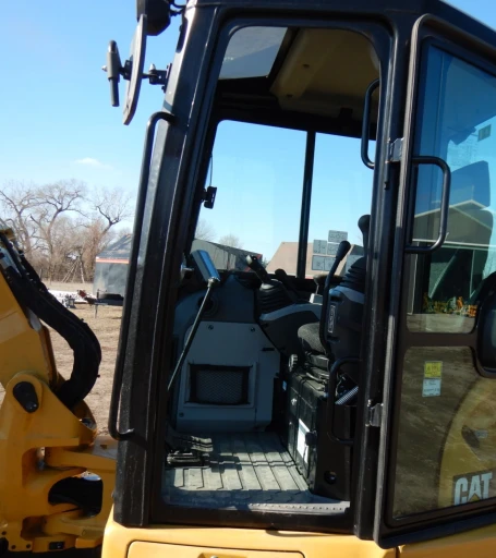 2018 Caterpillar 305E2 mini excavator