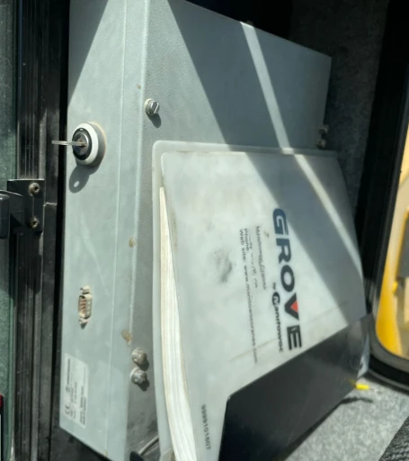 2007 Grove RT875E crane