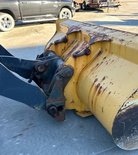 2013 John Deere 444K wheel loader