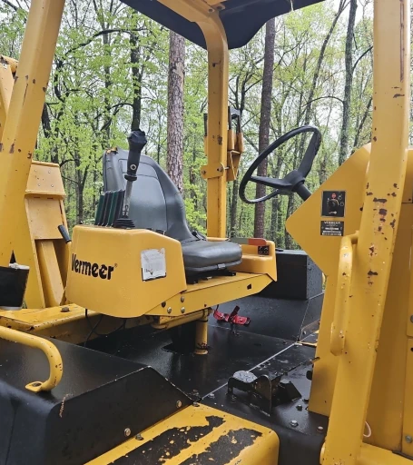 2014 Vermeer RTX1250 cable plow