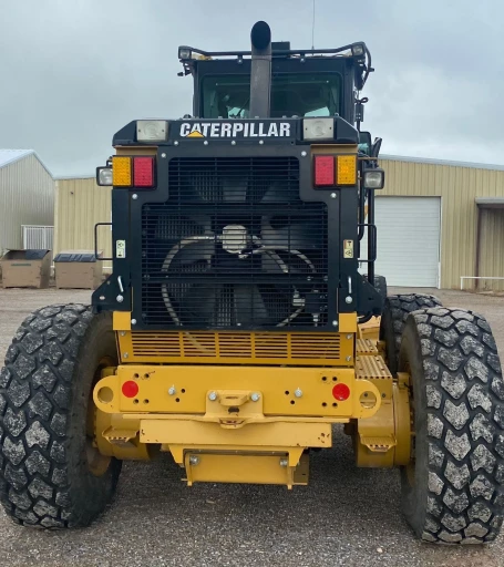 2010 Caterpillar 140M motor grader
